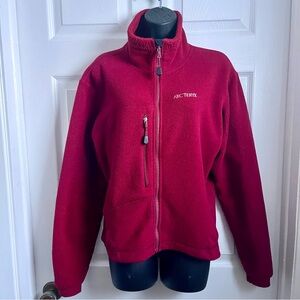 Arc’teryx Jacket Sweater Polartec Fleece Pull Red Full Zip medium women pockets